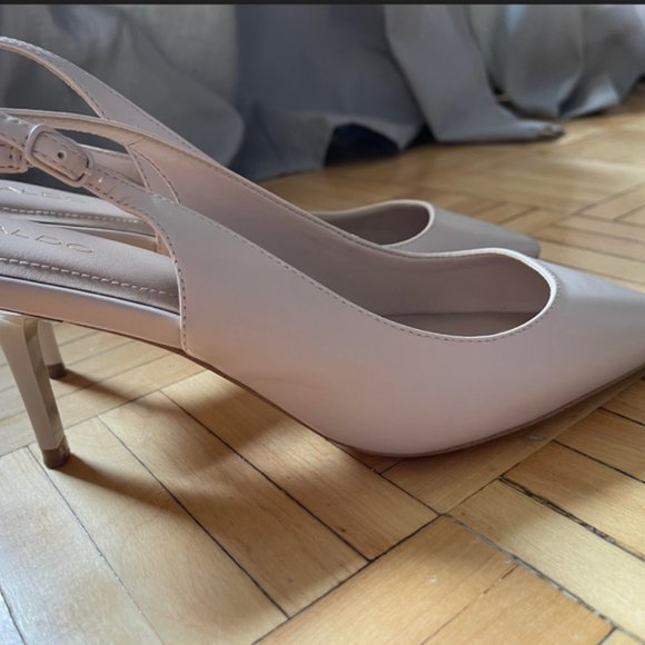 ❌SOLD❌ALDO HEELS - Picture 3 of 9